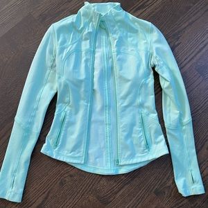 Lululemon light green jacket size 4